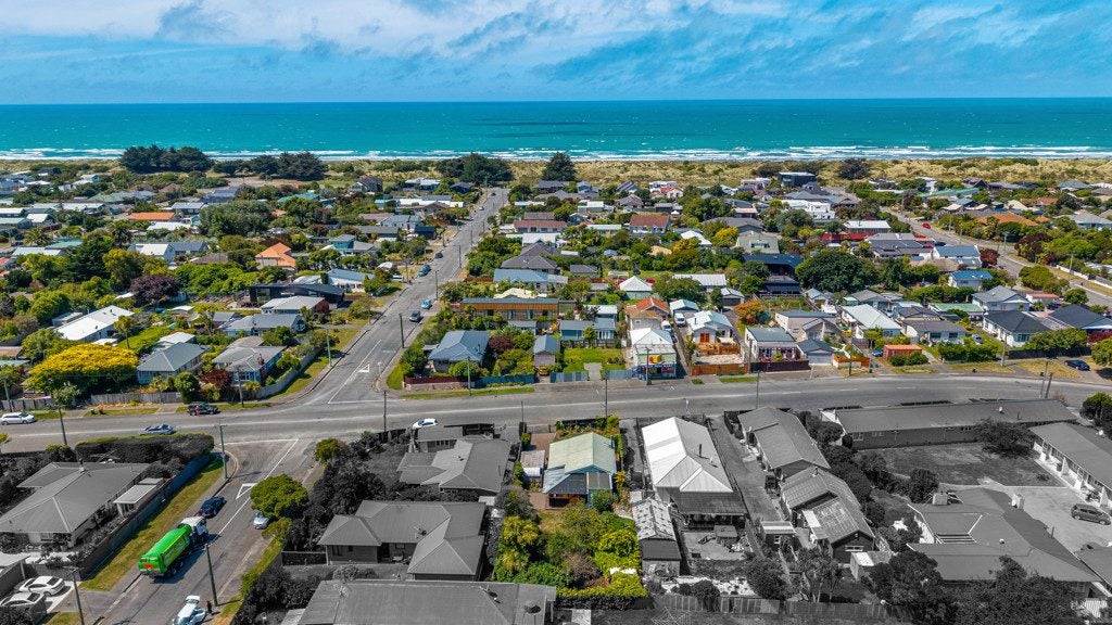 180 Union Street, New Brighton, Christchurch - Carousel 20