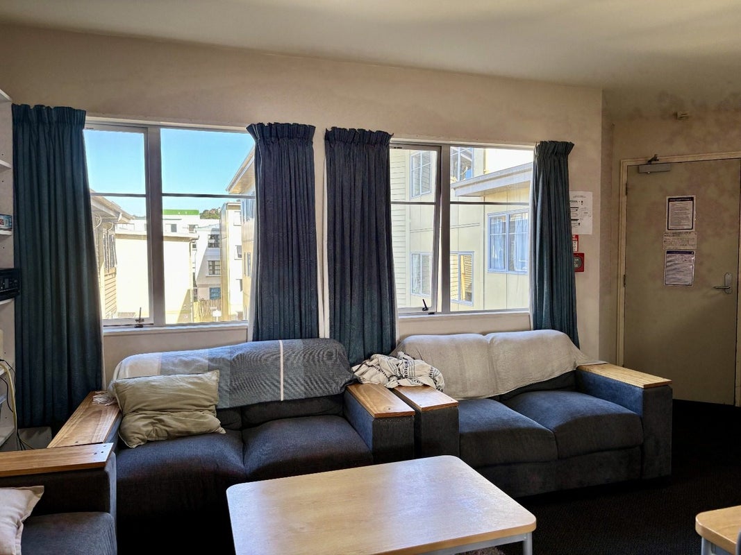 55/4 Sussex Street, Mount Cook, Wellington - Carousel 2