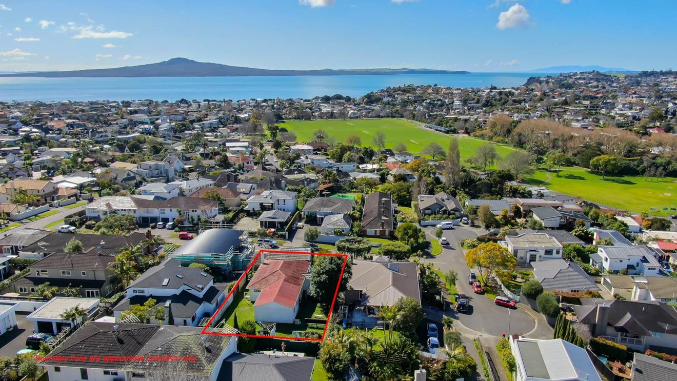 5 Godfrey Place, Kohimarama, Auckland - Carousel 1