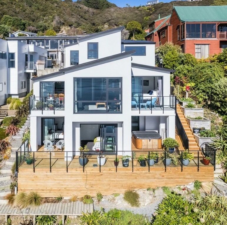 49B Bosun Terrace, Whitby, Porirua - Carousel 2