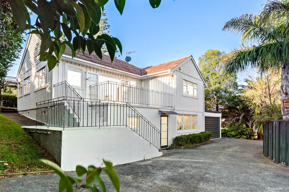 15 Cosy Place, Howick, Auckland - Carousel 1