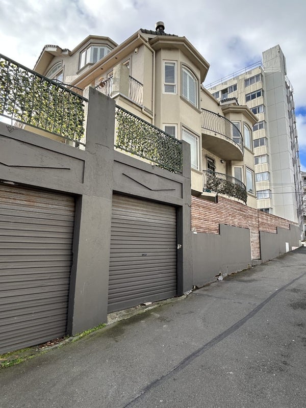 45 Ellice Street, Mount Victoria, Wellington - Carousel 1