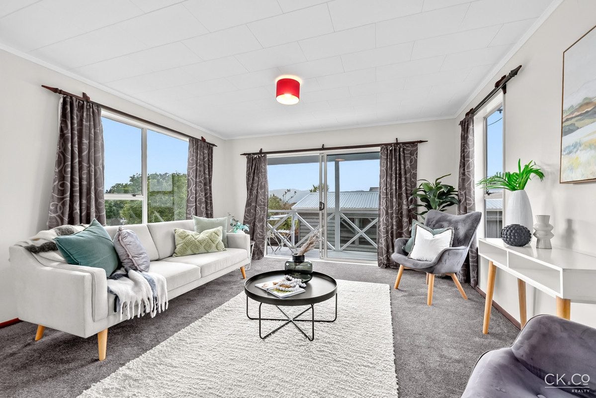 79A Park Road, Belmont, Lower Hutt, Wellington - Carousel 1