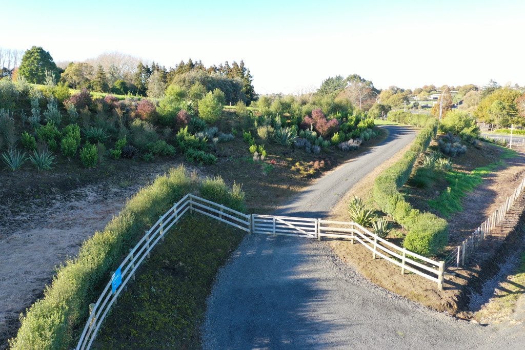 8 Livingstone Road, Flaxmere, Hastings - Carousel 13