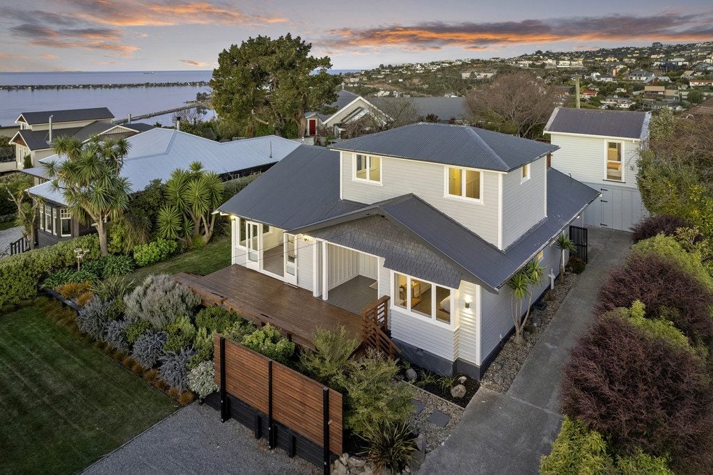 87 St Andrews Hill Road, Mount Pleasant, Christchurch - Carousel 2