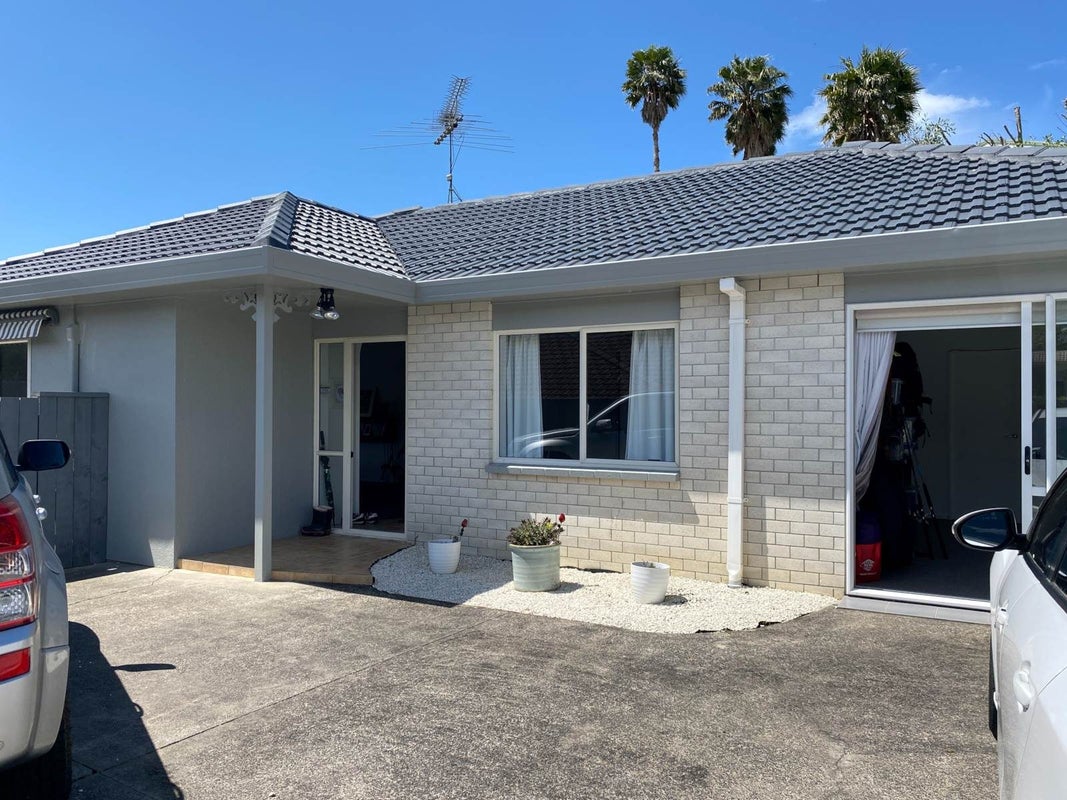 1B Mollyhawk Rise, Arkles Bay, Whangaparaoa - Carousel 1