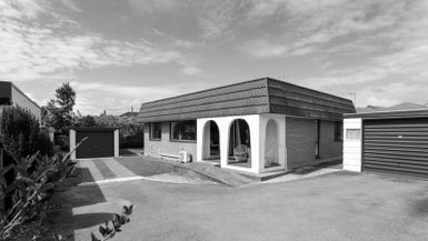 7B Briarley Street, Tauranga South, Tauranga - Carousel 1