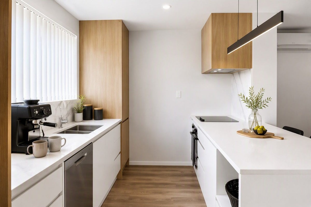 27 Hampshire Lane, Karaka, Papakura - Carousel 2
