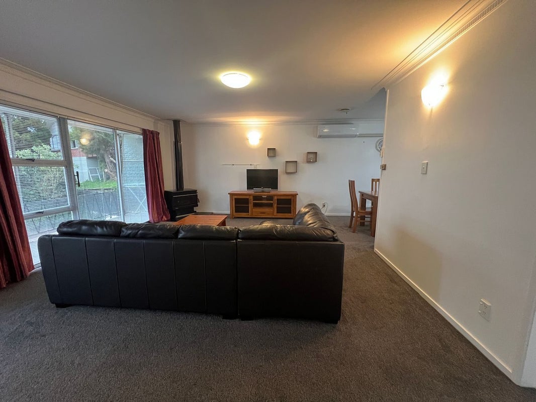 34 Eaton Road, Hillsborough, Auckland - Carousel 1