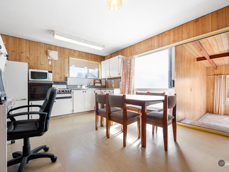 10A GRAHAM ST, Petone, Lower Hutt - Carousel 1