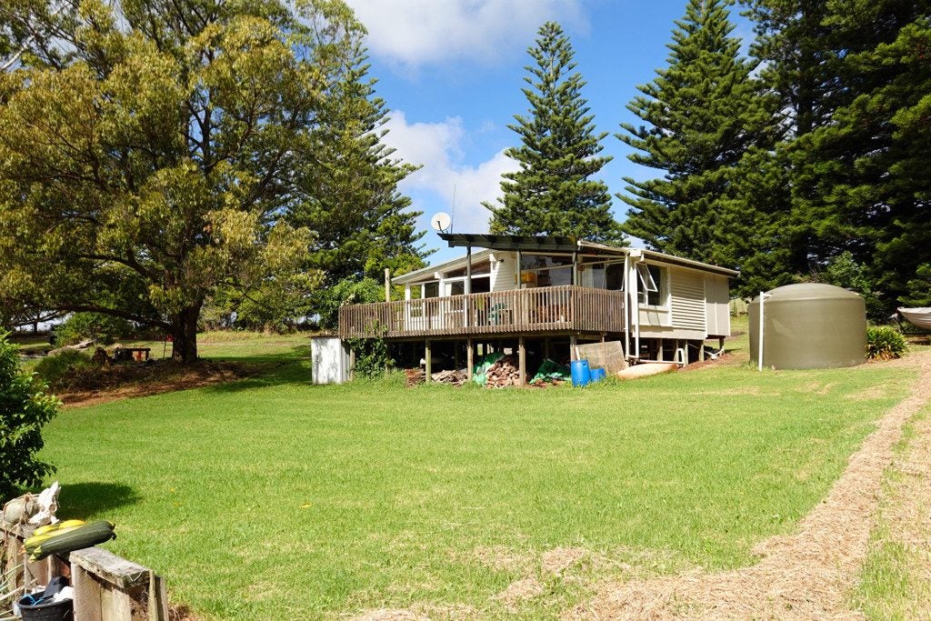 3403 South Head Road, Helensville - Carousel 2
