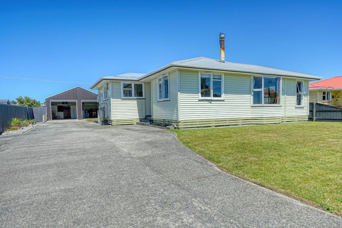 7 West Drive, Arahura Valley - Carousel 1