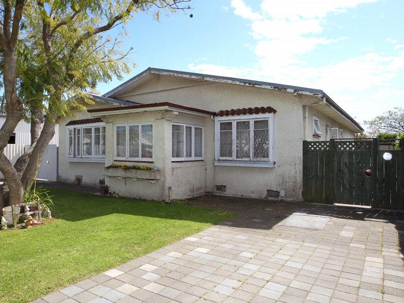 308 Jervois Street, Mayfair, Hastings - Carousel 1