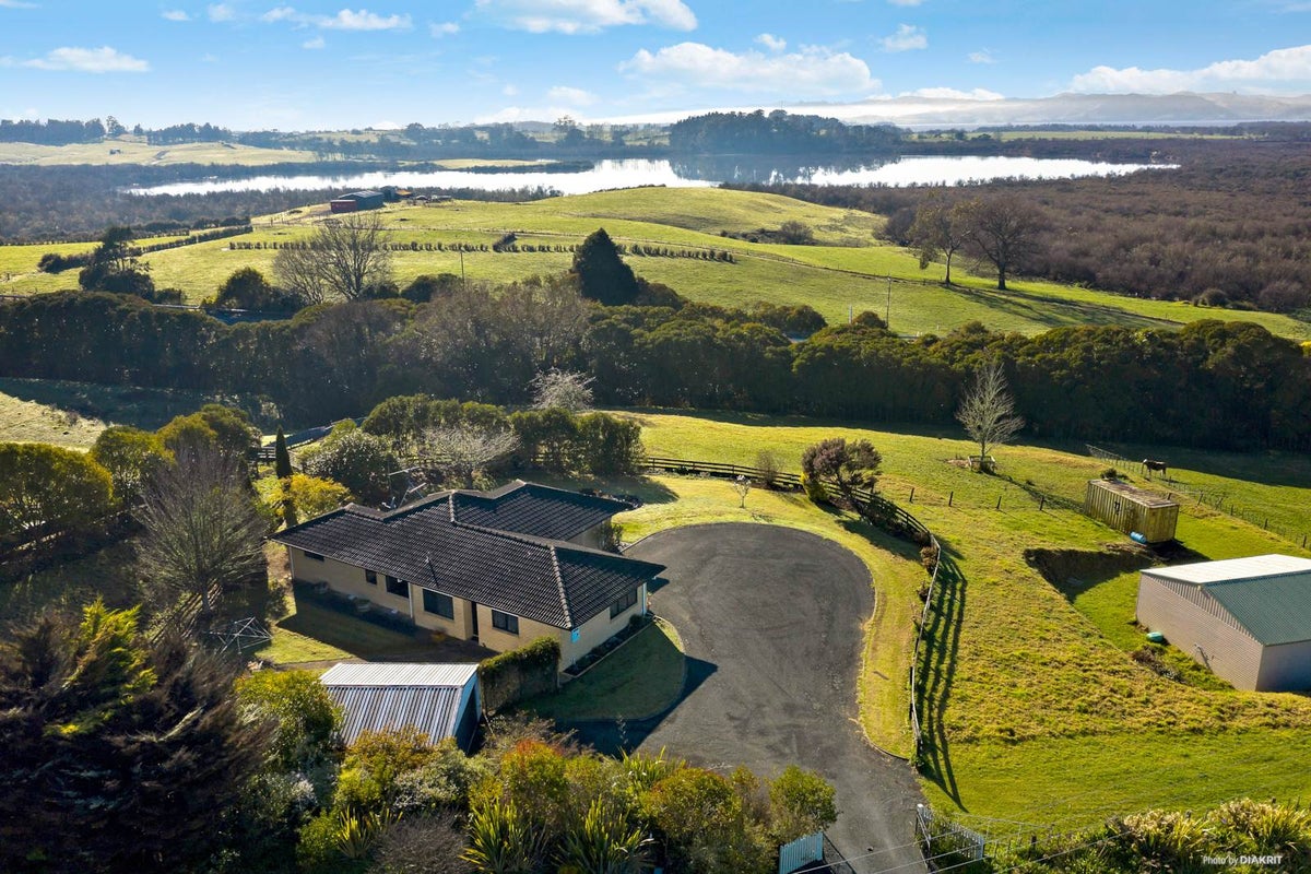 16 Te Wheoro Road, Rangiriri - Carousel 1