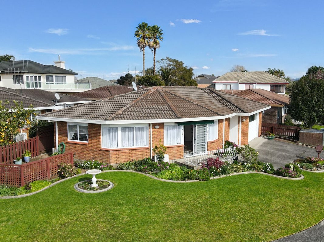 16 Tekoah Place, Judea, Tauranga - Carousel 2