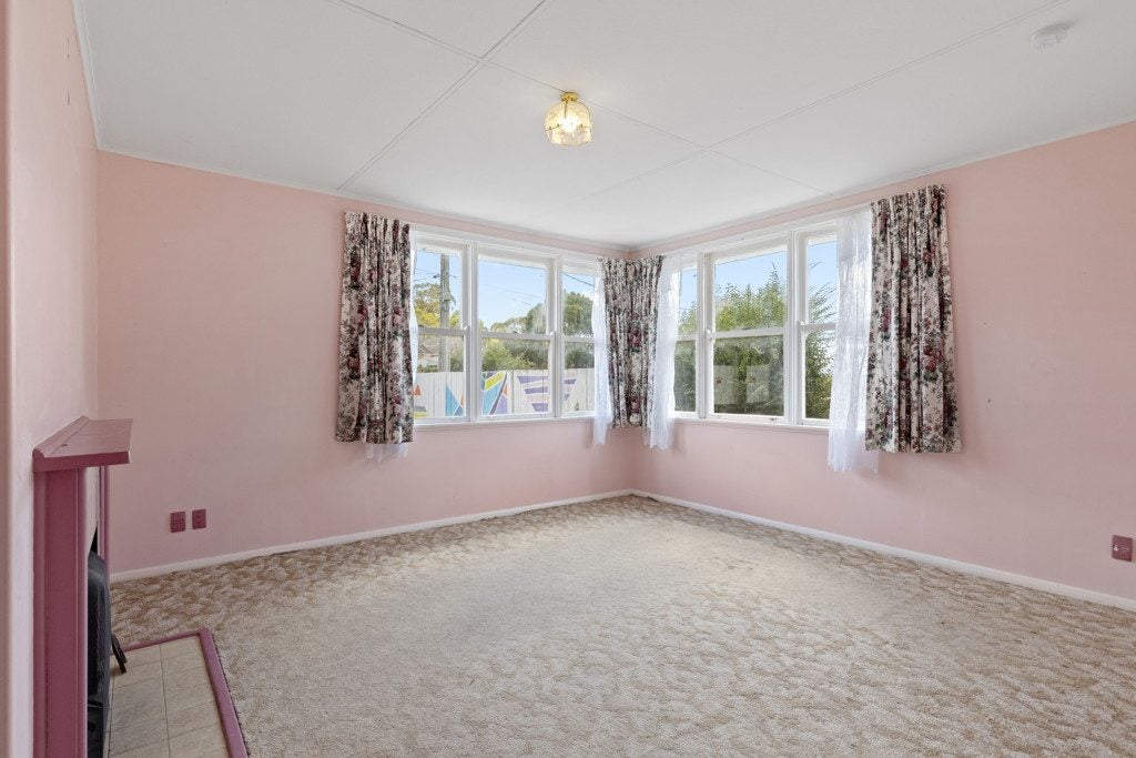 32 Kohekohe Street, MEREMERE, MERCER - Carousel 2