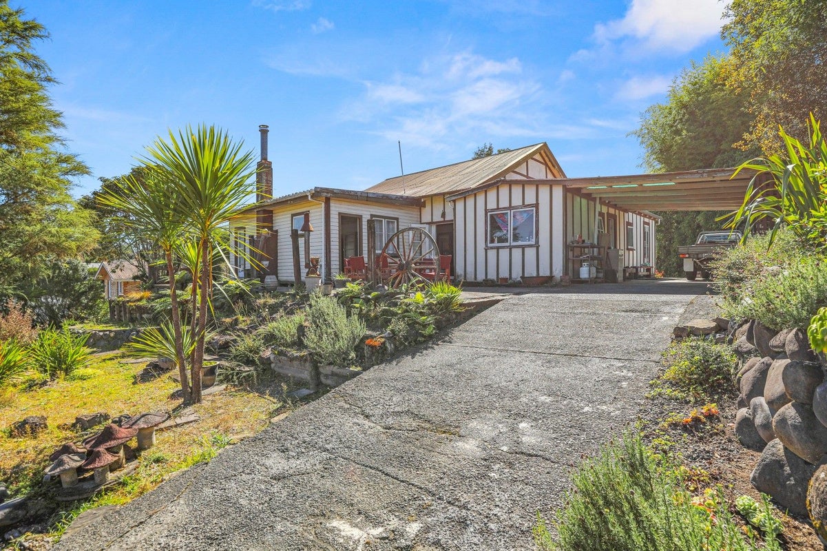 4 Puketapu Crescent, Taumarunui, Taumarunui - Carousel 2