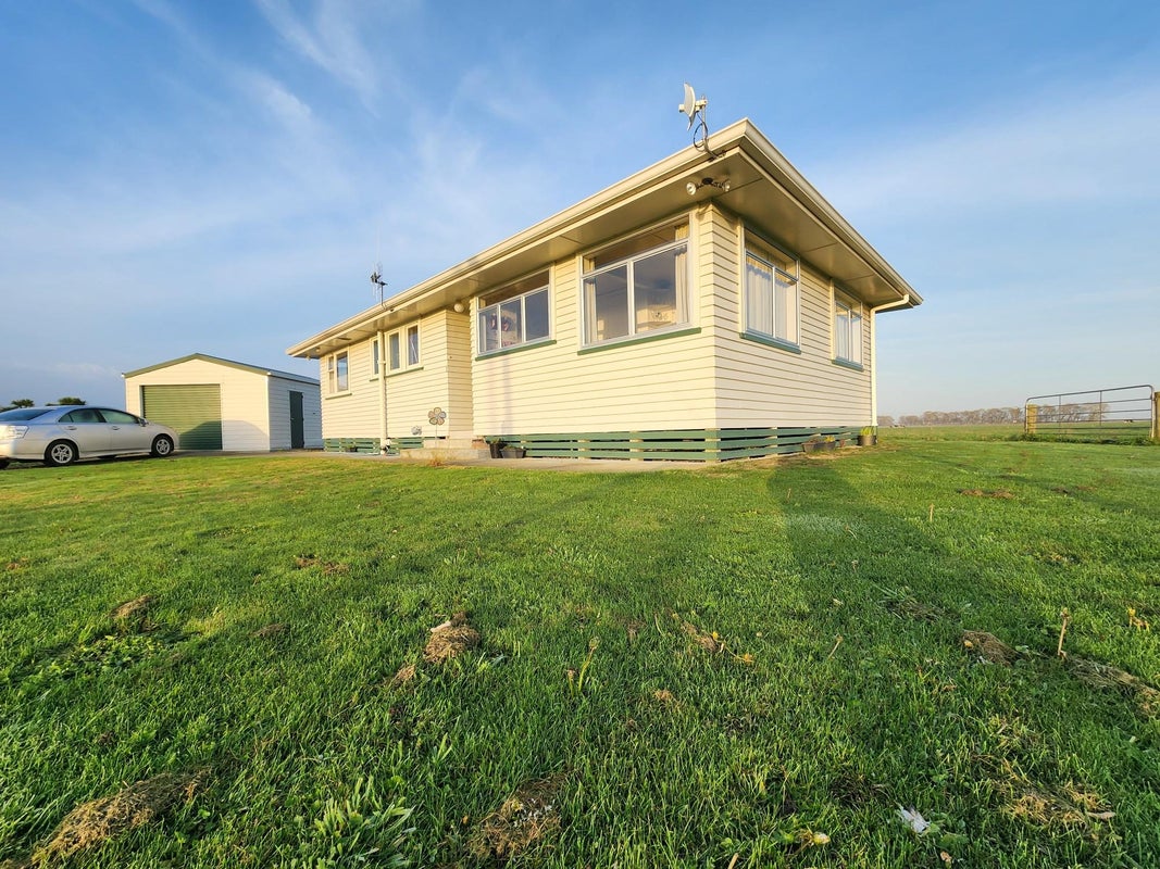 60 Campbells Road, Pine Hill, Dunedin - Carousel 2
