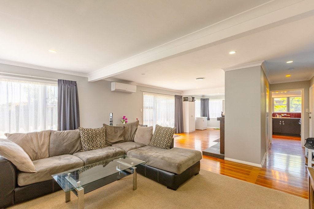 126 Harold Holt Avenue, Pirimai, Napier - Carousel 1