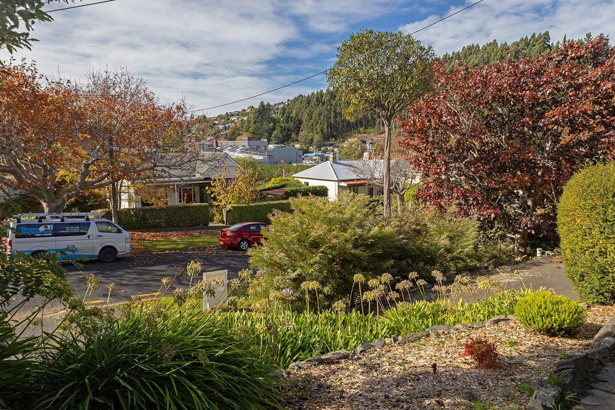11 Glenross Street, Glenross, Dunedin - Carousel 20