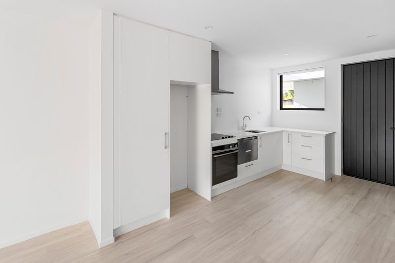12/52 Taramea Street, Avondale, Auckland - Carousel 2