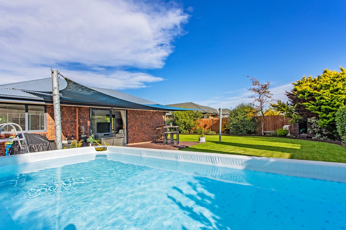 120 South Belt, Rangiora, Rangiora - Carousel 2