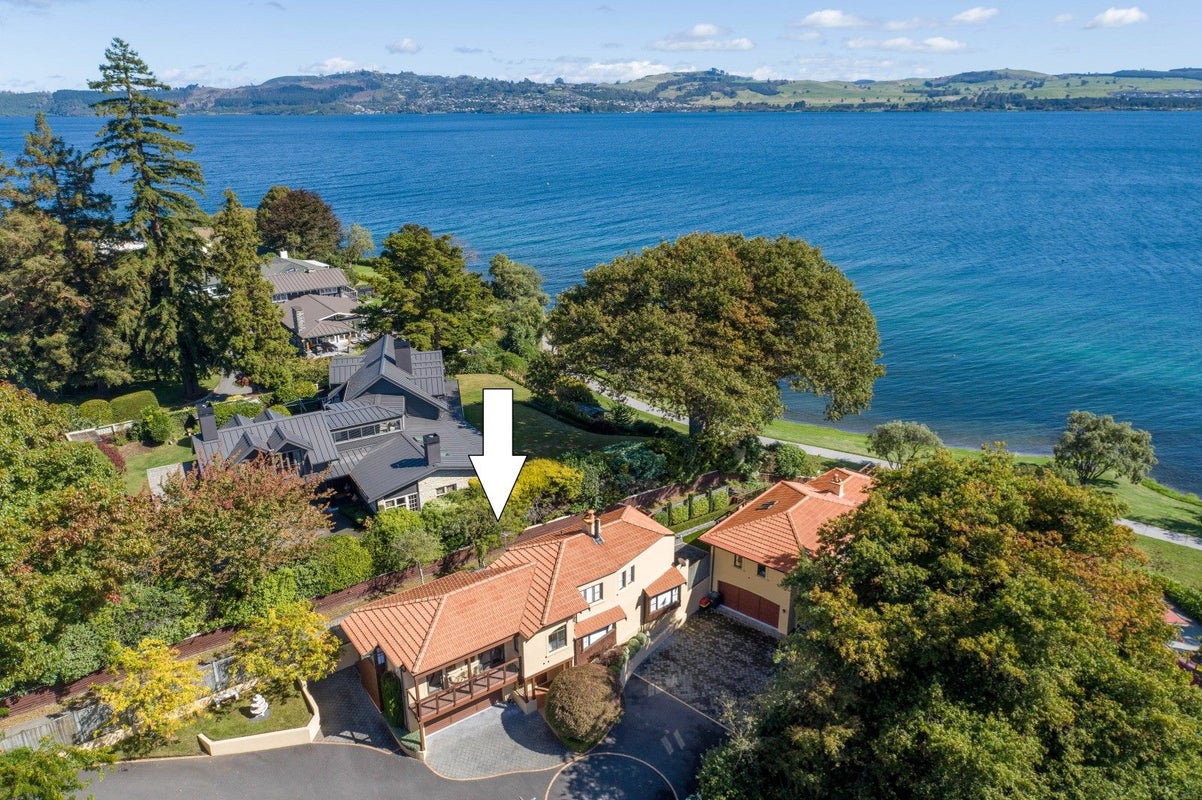 1/28 Oregon Drive, Rainbow Point, Taupo - Carousel 1