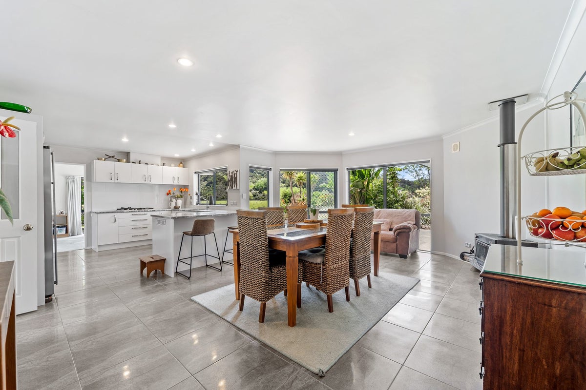 42 Davie Martin Road, Kaipara Flats, Warkworth - Carousel 1