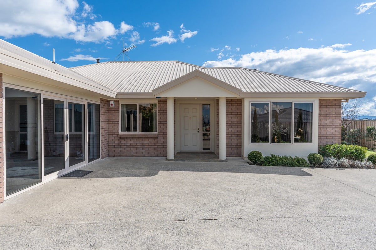 38 Bartholomew Drive, Nawton, Hamilton - Carousel 2