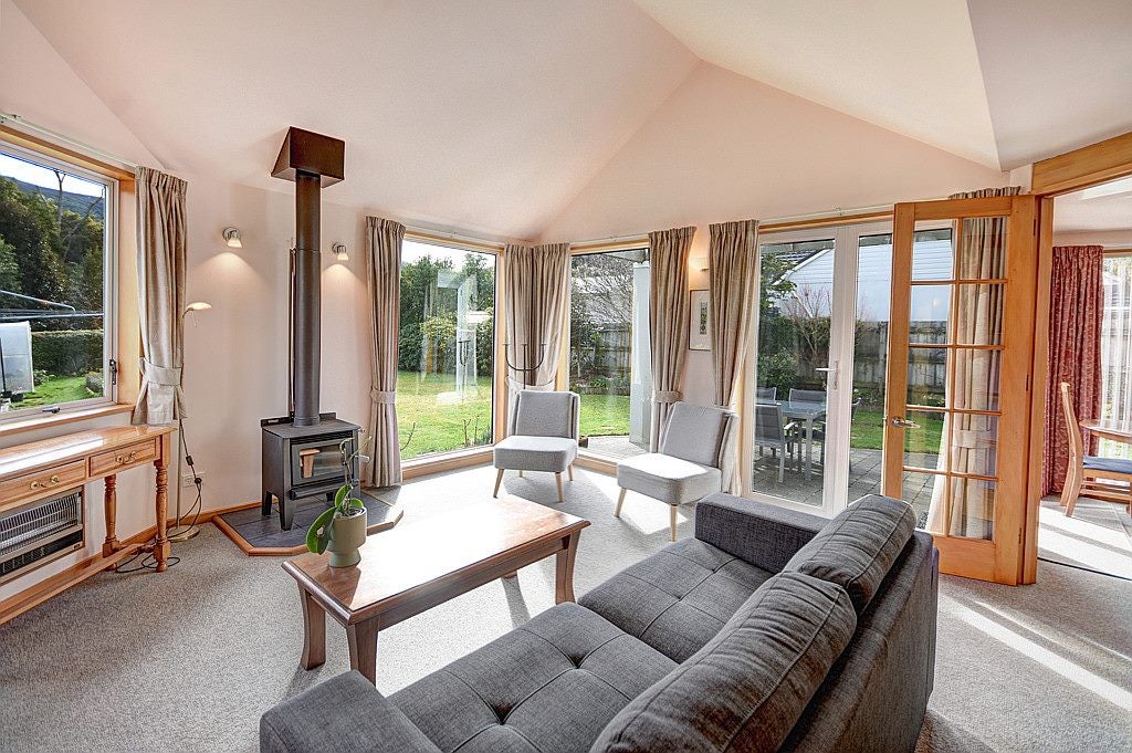 63 Rockside Road, Glenleith, Dunedin - Carousel 2