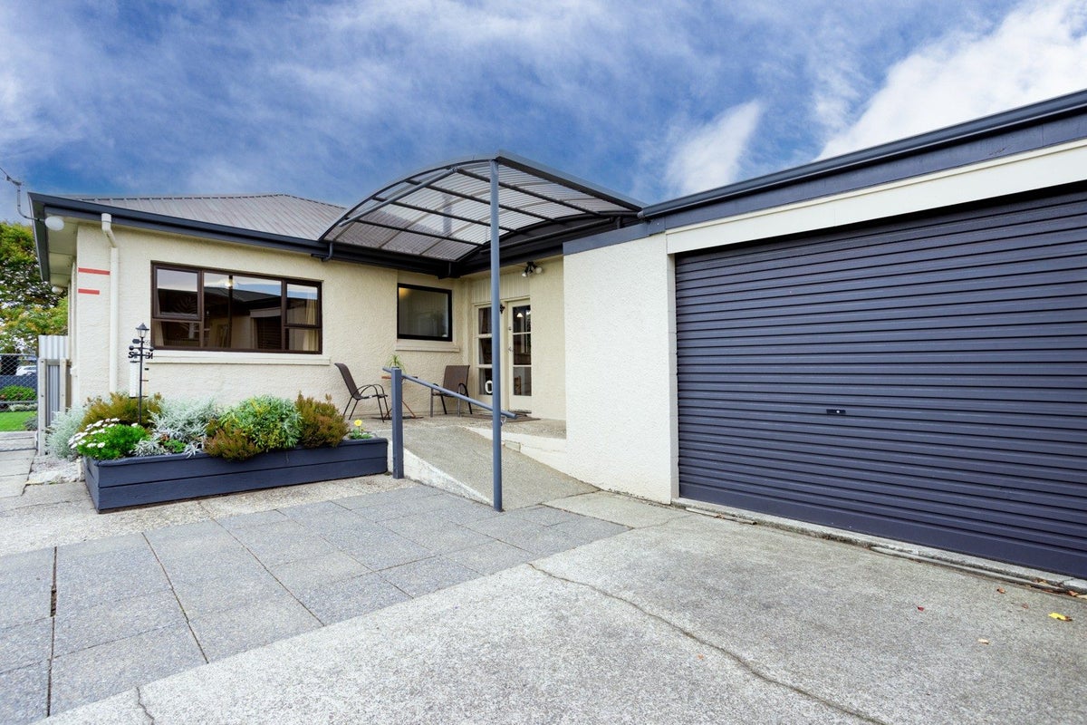 196 Chelmsford Street, Windsor, Invercargill - Carousel 2