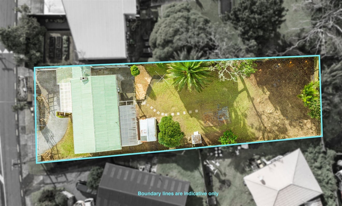 68 Vodanovich Road, Te Atatu South, Auckland - Carousel 24