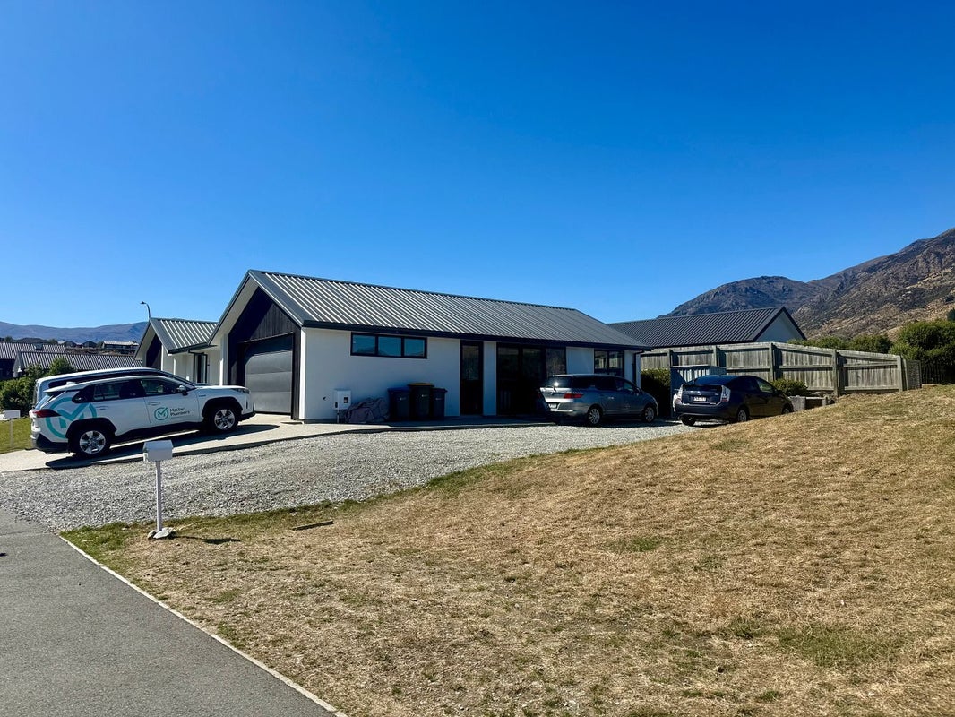 1 Headley Drive, Lower Shotover, Queenstown - Carousel 1