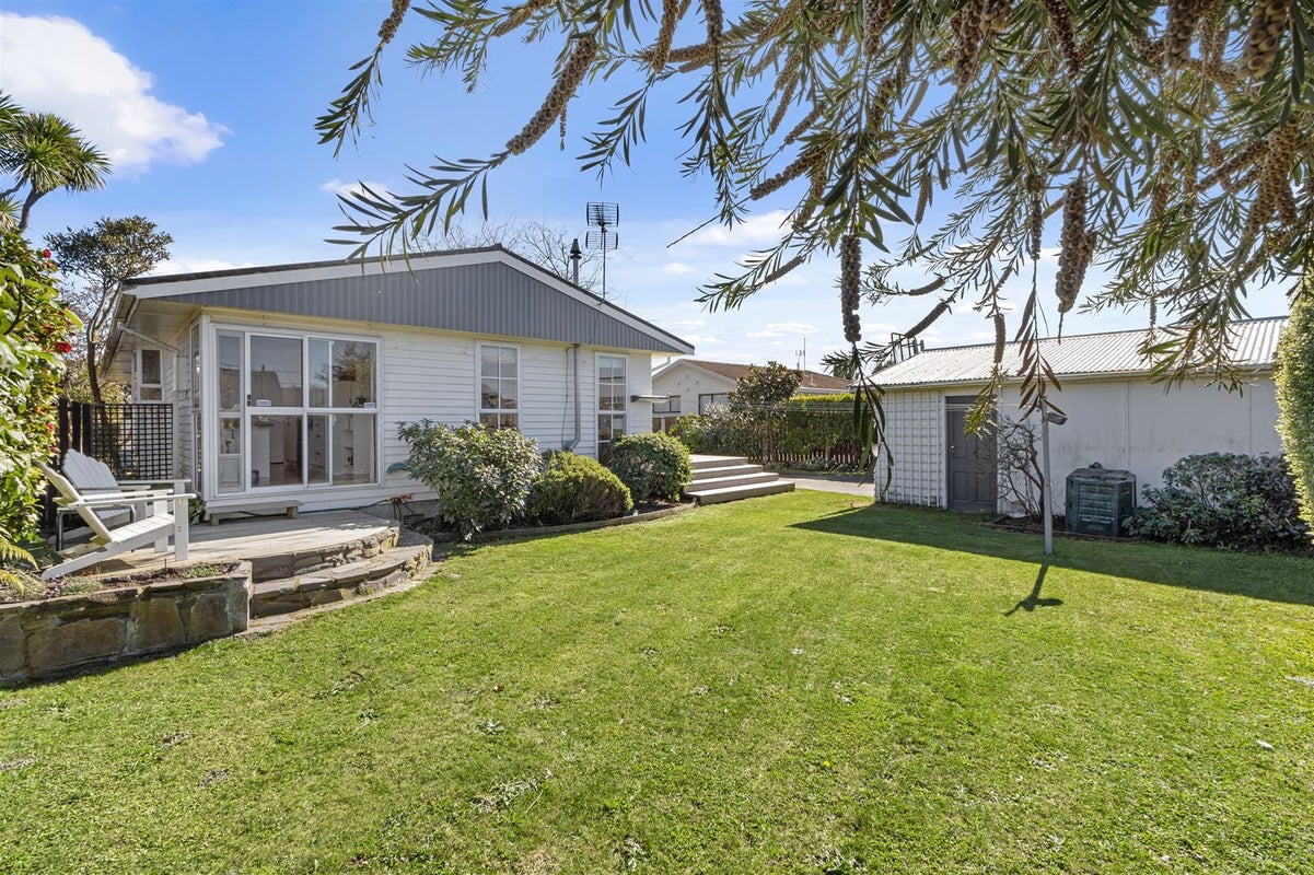 22 Sapphire Street, Casebrook, Christchurch - Carousel 12