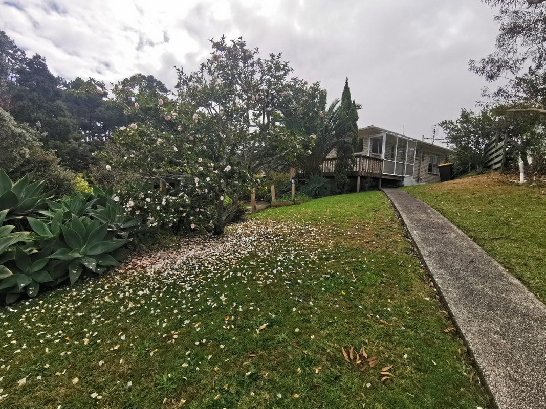 1/76 Ravenwood Drive, Forrest Hill, Auckland - Carousel 7