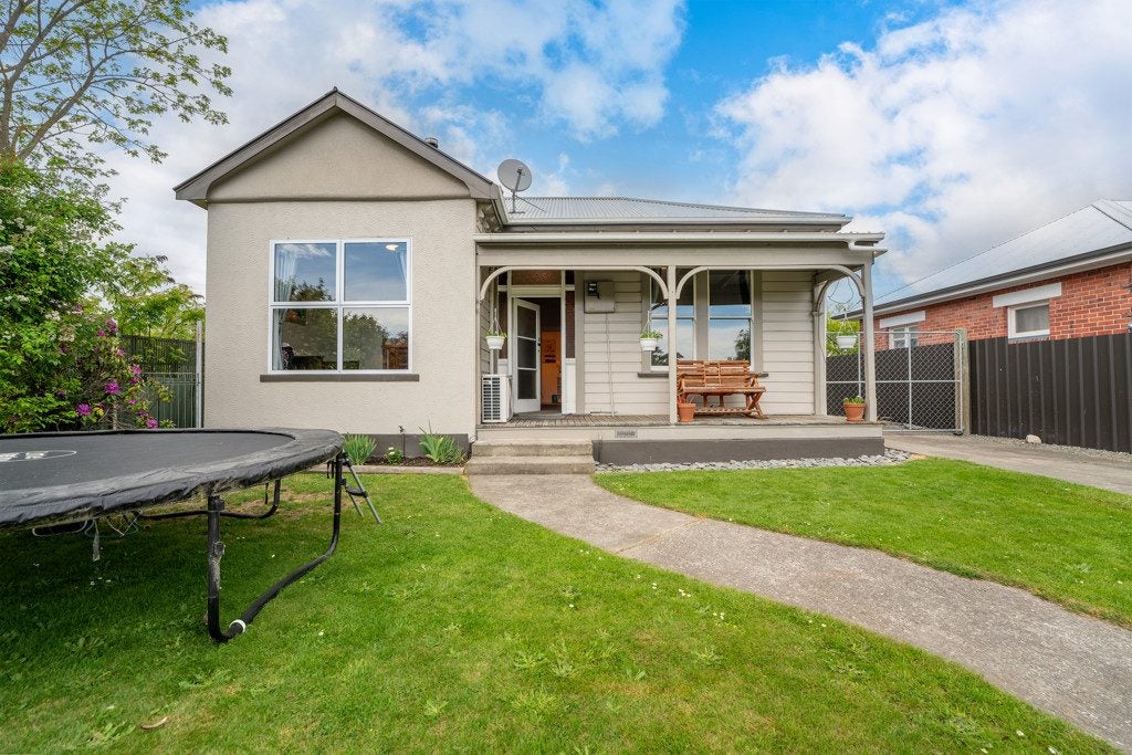 29 James Street, Kensington, Timaru - Carousel 1
