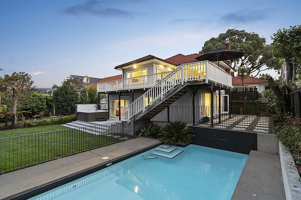 121 Wheturangi Road, Greenlane, Auckland - Carousel 1