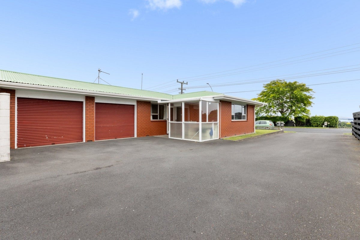 373 Otumoetai Road, Otumoetai, Tauranga - Carousel 2