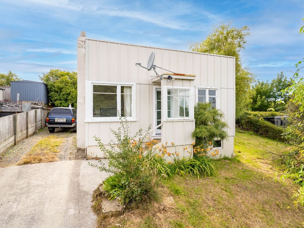 35A Teignmouth Street, Abbotsford, Dunedin - Carousel 1