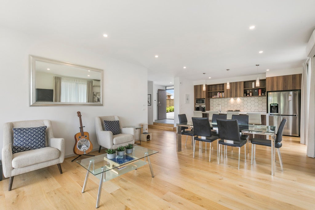 24B Fernwood Place, Wai o Taiki Bay, Auckland - Carousel 2