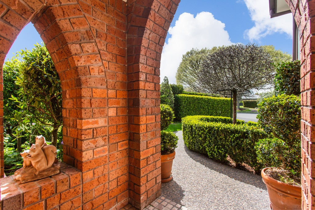 18 Westholm Way, Pahurehure, Papakura - Carousel 2