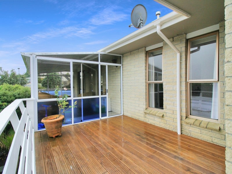 49 Cumberland Street, Merrilands, New Plymouth - Carousel 2