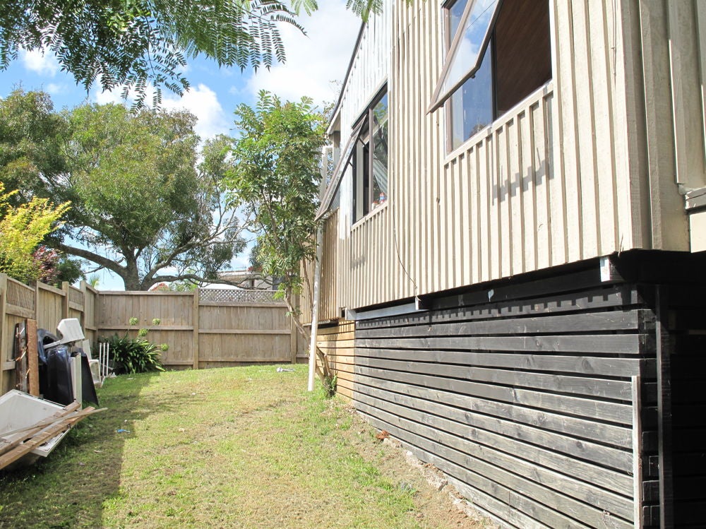 2/40 Hollyford Drive, Clover Park, Auckland - Carousel 9