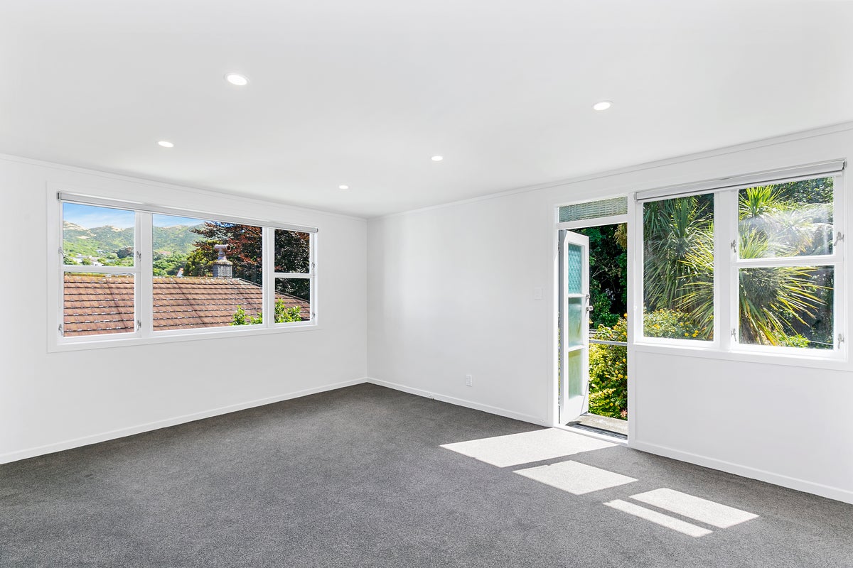 3/30 Ottawa Road, Ngaio, Wellington - Carousel 1