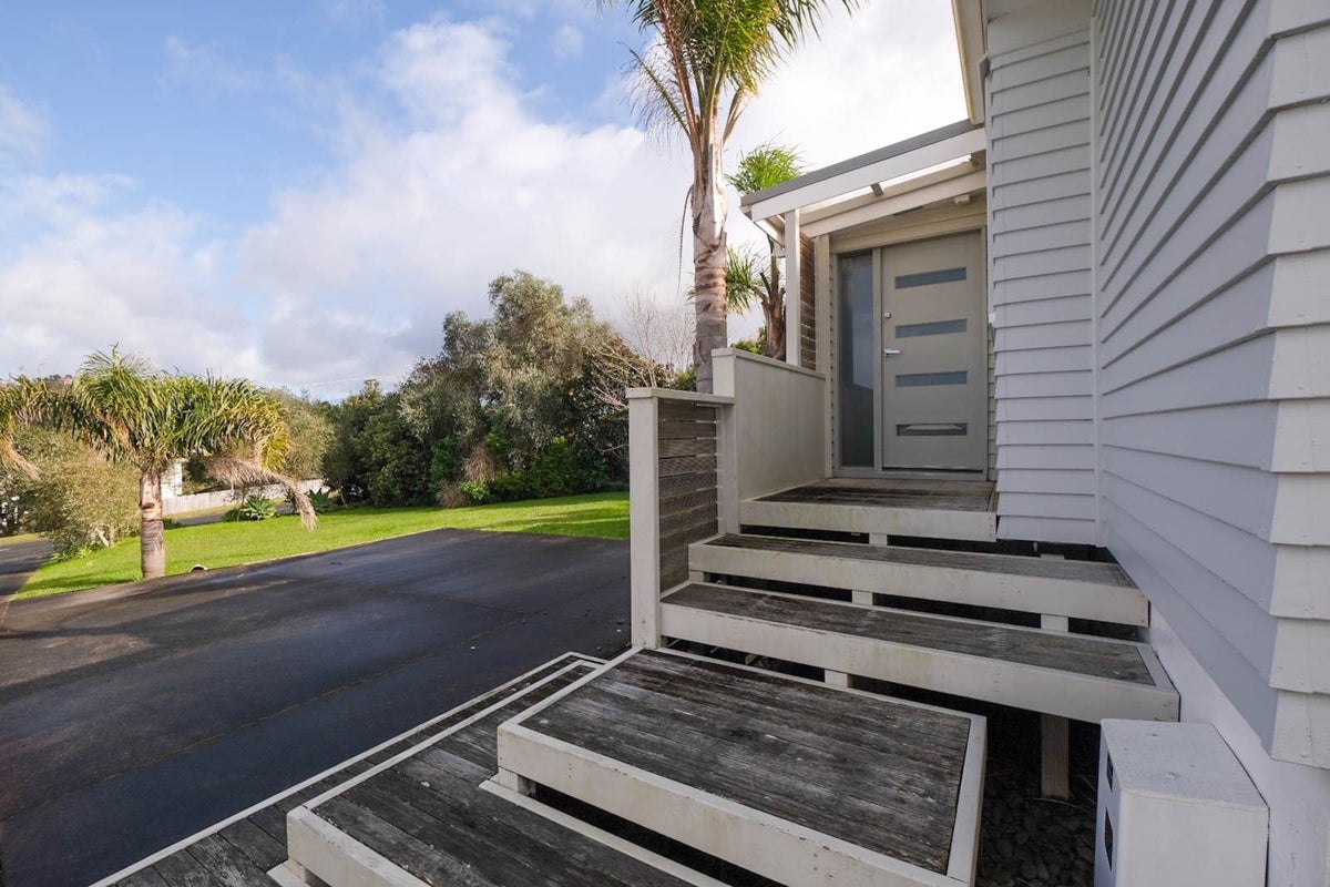 40 Penton Road, Stanmore Bay, Whangaparaoa - Carousel 2