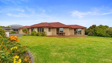 28 BLACKLOCK ROAD, Pyes Pa, Tauranga - Carousel 1
