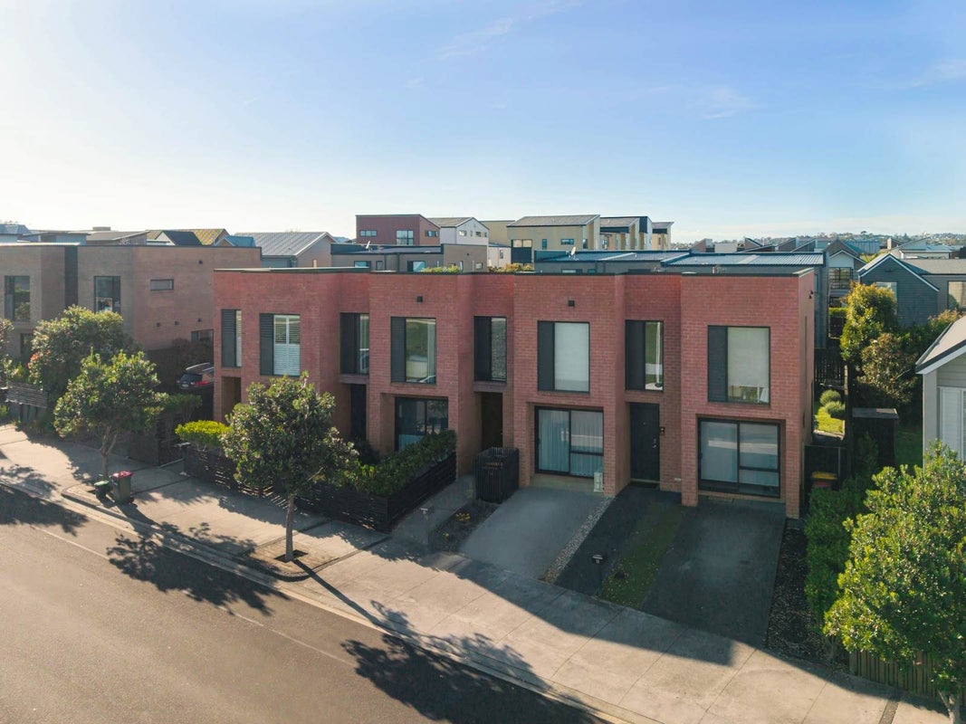 15 Wallace Road, Hobsonville, Auckland - Carousel 2