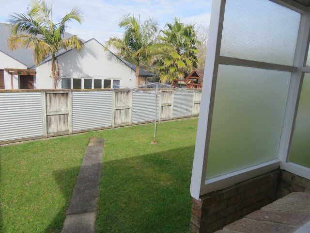 10 McCracken Avenue, Hillcrest, Hamilton - Carousel 2