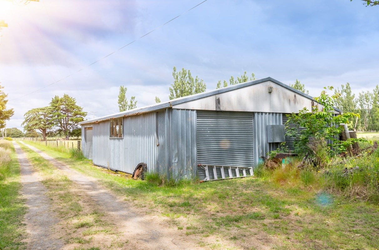 266 Wood Street, Woodside, Greytown - Carousel 14