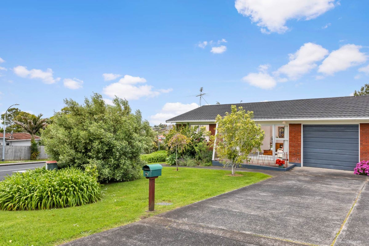 1/7A Sale Street, Cockle Bay, Auckland - Carousel 1